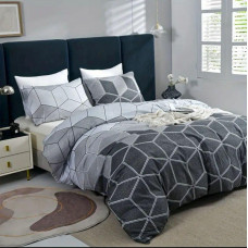 Постіль 1.5-спальна (бязь, Пакистан): простирадло 150×220, підковдра 150×220, 2 наволочки 70×70. Виробник — Україна. Опт від 1 шт.