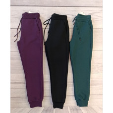 Жіночі штани на манжеті, арт. WT44015 Samo. Тканина — тринитка на флісі. Кольори: темно-зелений, чорний, темно-фіолетовий. Розміри 48–56.