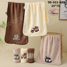 Кухонні рушники з мікрофібри 35×75 см . М’які, легкі, добре вбирають вологу, швидко сохнуть. В упаковці 6 шт, кольори мікс. Опт від 1 пачки. Ідеальні для кухні та прибирання.