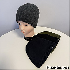 Шапка чоловіча акрилова на флисі спортивна з низькою посадкою Універсальний розмір (5 шт/уп)