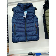 Жилетка чоловіча. Модний дизайн, капюшон, практична плащівка. Розміри 48–56. Фасовка — 5 шт. Чудовий варіант для магазину.