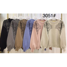 Жіночий светр , кашемір. Розмір 50-52. М’який, теплий, елегантний. Модель з високим горлом і об’ємними рукавами. Асорті кольорів.