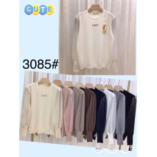 Жіночий светр , кашемір. Розмір 48-52. М’який, теплий, елегантний. Модель з високим горлом і об’ємними рукавами. Асорті кольорів.