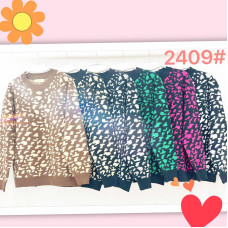 Жіночий светр 2409#, кашемір. Розмір 50–54. Теплий, м’який, приємний до тіла. Оригінальний візерунок «леопард», асорті кольорів.