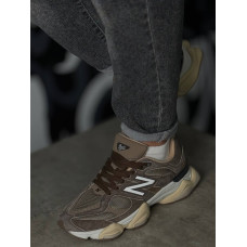 Чоловічі кросівки HD2(9060)-14 . Виготовлені зі шкіри , міцні та стильні. Розмірний ряд: 40–45, з повтором найпопулярніших 42 і 43. Упаковка: 8 пар. Кожна пара в коробці.